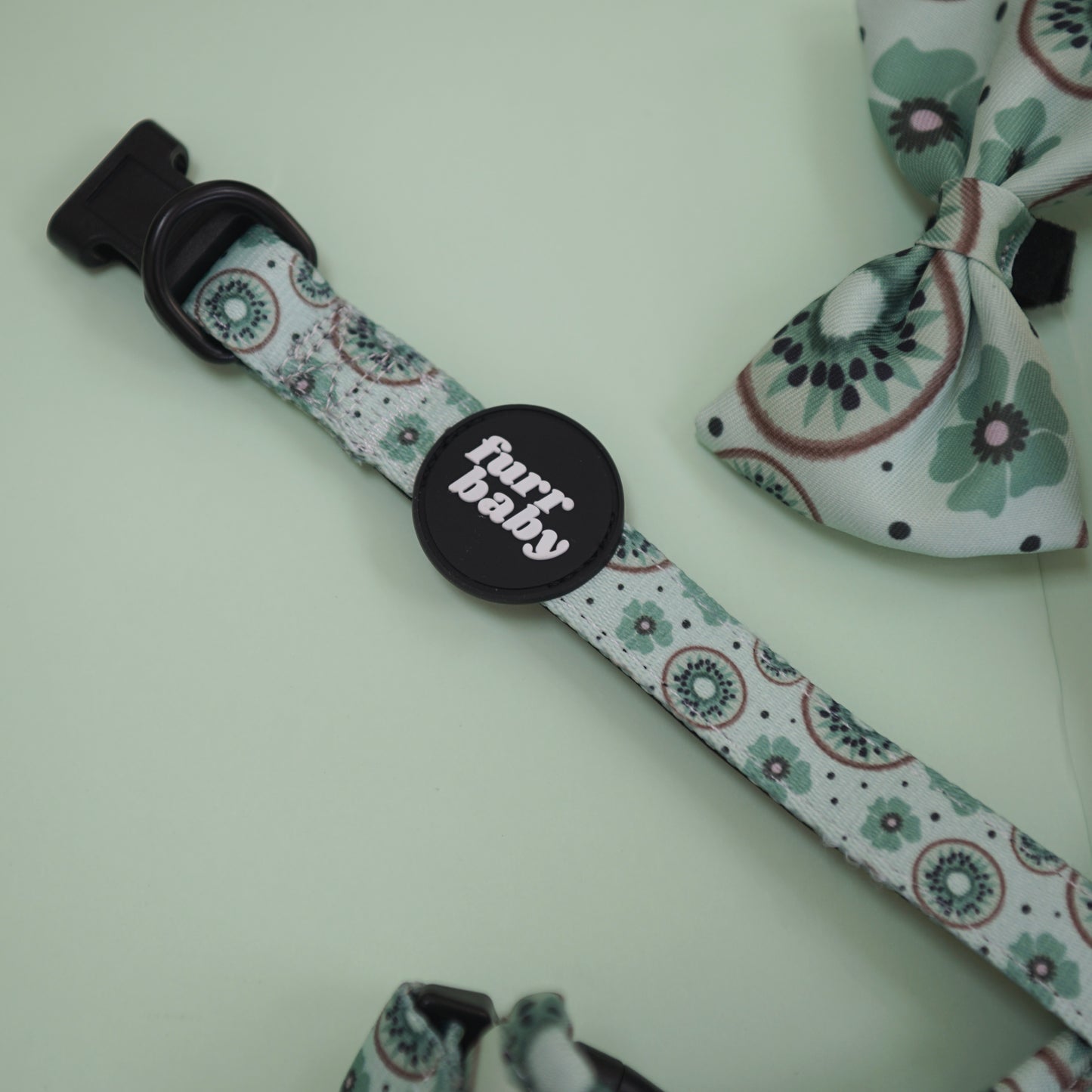 Kiwi Be Friends Collar ๐ฅ